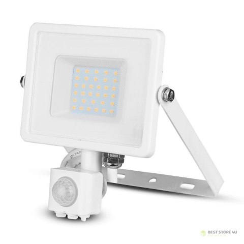 Projektor LED V-TAC 30W SAMSUNG CHIP Czujnik Ruchu Funkcja Cut-OFF Biały VT-30-S-W 3000K 2400lm 5 Lat Gwarancji Projektor LED V-TAC 30W SAMSUNG CHIP Czujnik Ruchu Funkcja Cut-OFF Biały VT-30-S-W 3000K 2400lm 5 Lat Gwarancji