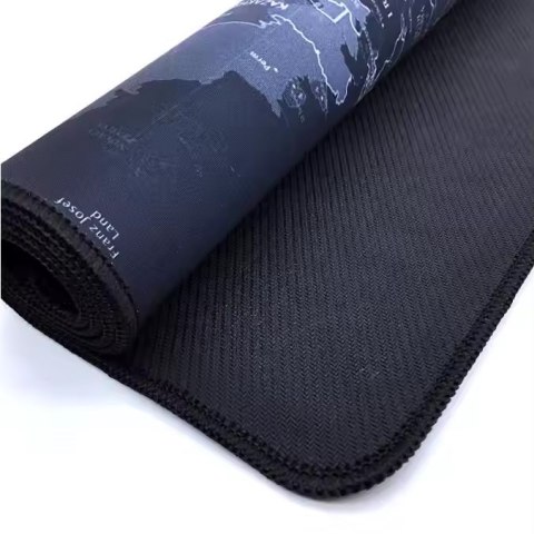 AK135B Podkładka pod klawiaturę mapa