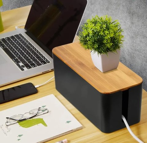 AG381D Organizer na kable listwy czarny