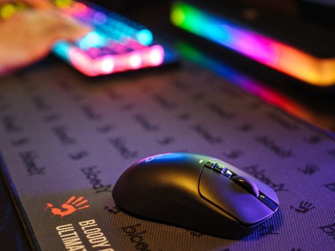 Mysz A4TECH BLOODY R72 ULTRA WRLS 2,4G+USB (Black)