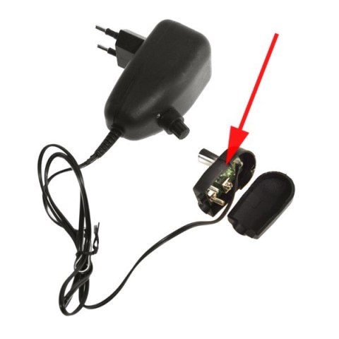 Zasilacz antenowy 12V/100mA regulowany