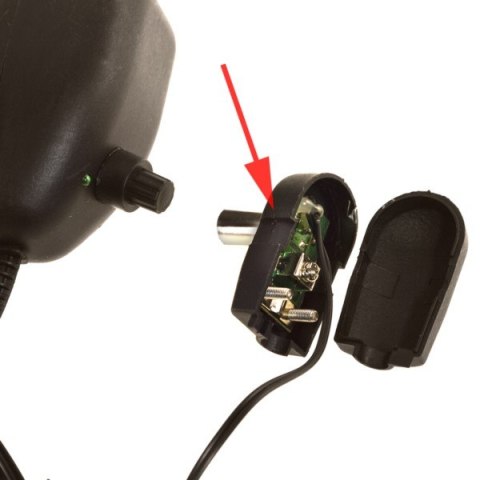 Zasilacz antenowy 12V/100mA regulowany