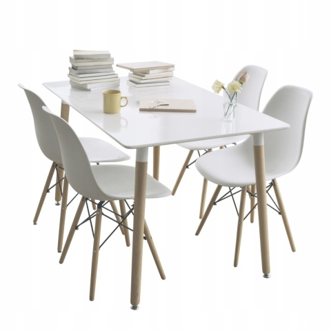 White chair (ikeabox)