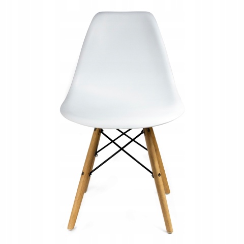 White chair (ikeabox)