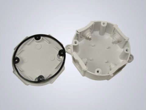 Puszka naścienna odgałęźna IP44 60x60 pusta