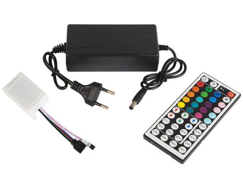 RGB 5050 5m/300 LED páskový kit ovladač+vodotěsný proužek napájení Blow