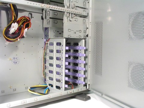 Chieftec CT-01B-350GPB zabezpieczenia & uchwyty komputerów Mini Tower Czarny 350 W Chieftec