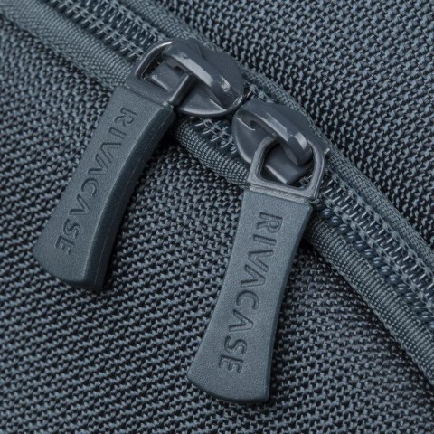 RIVACASE PLECAK NA LAPTOP 17,3" TEGEL, MORSKI, 23L, MATERIAŁ WODOODPORNY, KIESZENIE NA TABLET 10,1", SMARTFON, DOKUM., AKCES. RivaCase