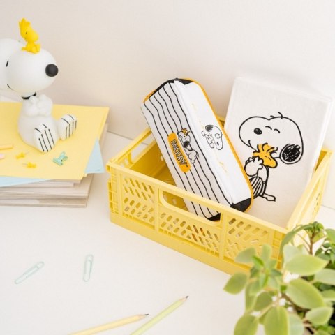 Snoopy - Piórnik z podwójną przegrodą z kolekcji Lazy Days Snoopy