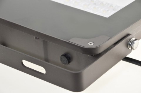 Naświetlacz LED BOLD 200W 5500k 70°×140°