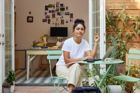 Klawiatura HP 350 Compact Multi-Device Bluetooth Keyboard bezprzewodowa czarna 692S8AA Hewlett-Packard