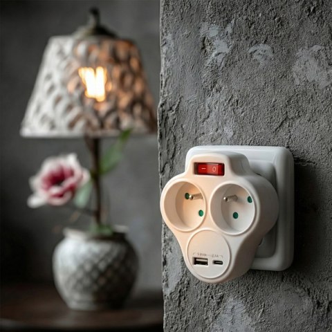 Gniazdko prądowe Maclean, rozgałęźnik z 2 gniazdami i USB A/C 2.4A, typu E, 2x16A, MCE336 E Maclean