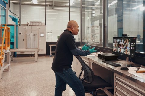 HP ProDesk 4 SFF G1i Desktop AI PC Ultra 5 225 16GB DDR5 5600 SSD512 Arc Graphics 130T W11Pro 3YOnSite Hewlett-Packard