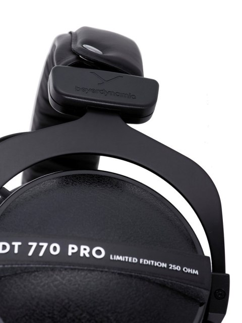 Beyerdynamic DT 770 PRO 250 OHM BLACK LIMITED EDITION - Słuchawki studyjne zamknięte Beyerdynamic