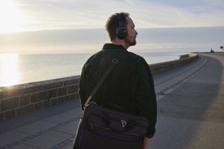Słuchawki Poly Voyager Surround 80 UC Microsoft Teams Certified USB-C Headset +USB-C/A Adapter Retail Packaging POLY