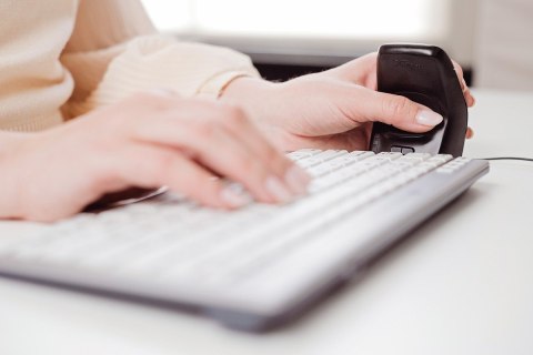 Mysz pionowa Bakker Elkhuizen DXT 3 - ergonomiczna, prawo- i leworęczna - optyczna - 7 przycisków - bezprzewodowa, przewodowa -  No name