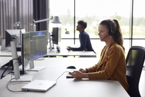POLY Zestaw słuchawkowy stereo EncorePro 525 z certyfikatem Microsoft Teams i portem USB-A POLY